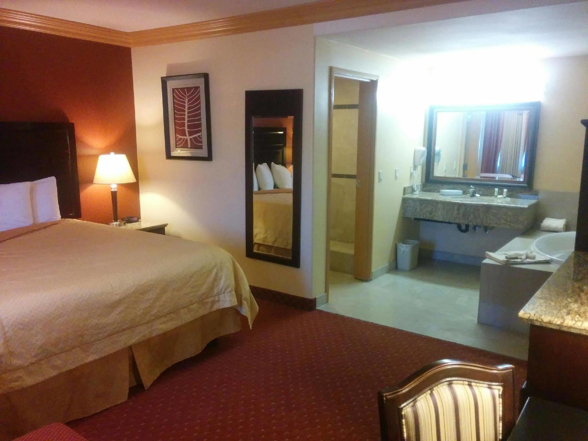 Portofino Inn Burbank Buitenkant foto