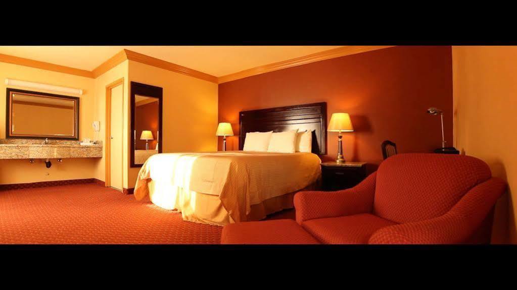Portofino Inn Burbank Buitenkant foto